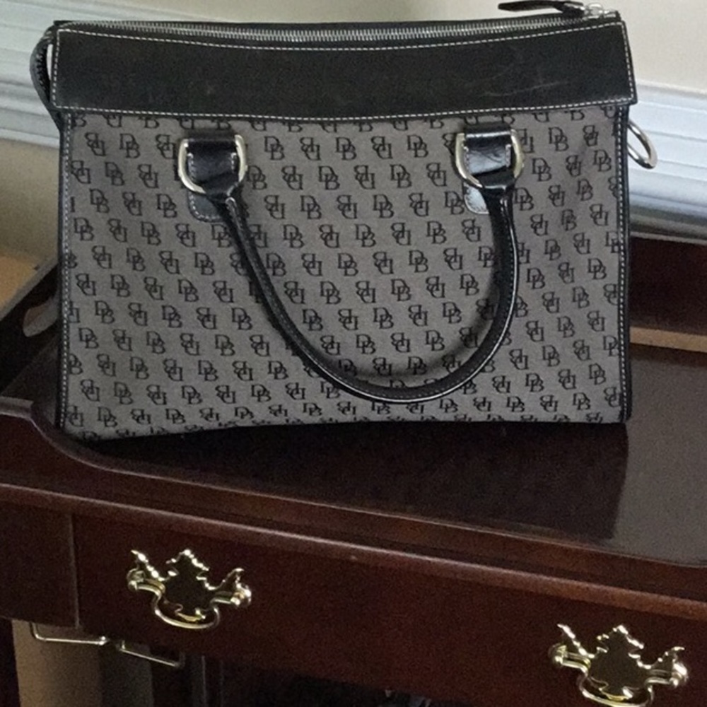 Dooney and Bourke Bags - Picture 5 of 7